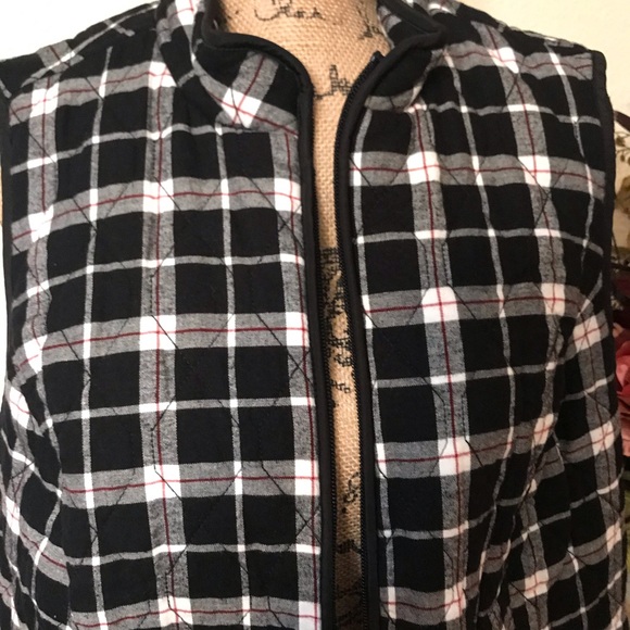 🖤Croft & Barrow Vest🖤 - Picture 2 of 8